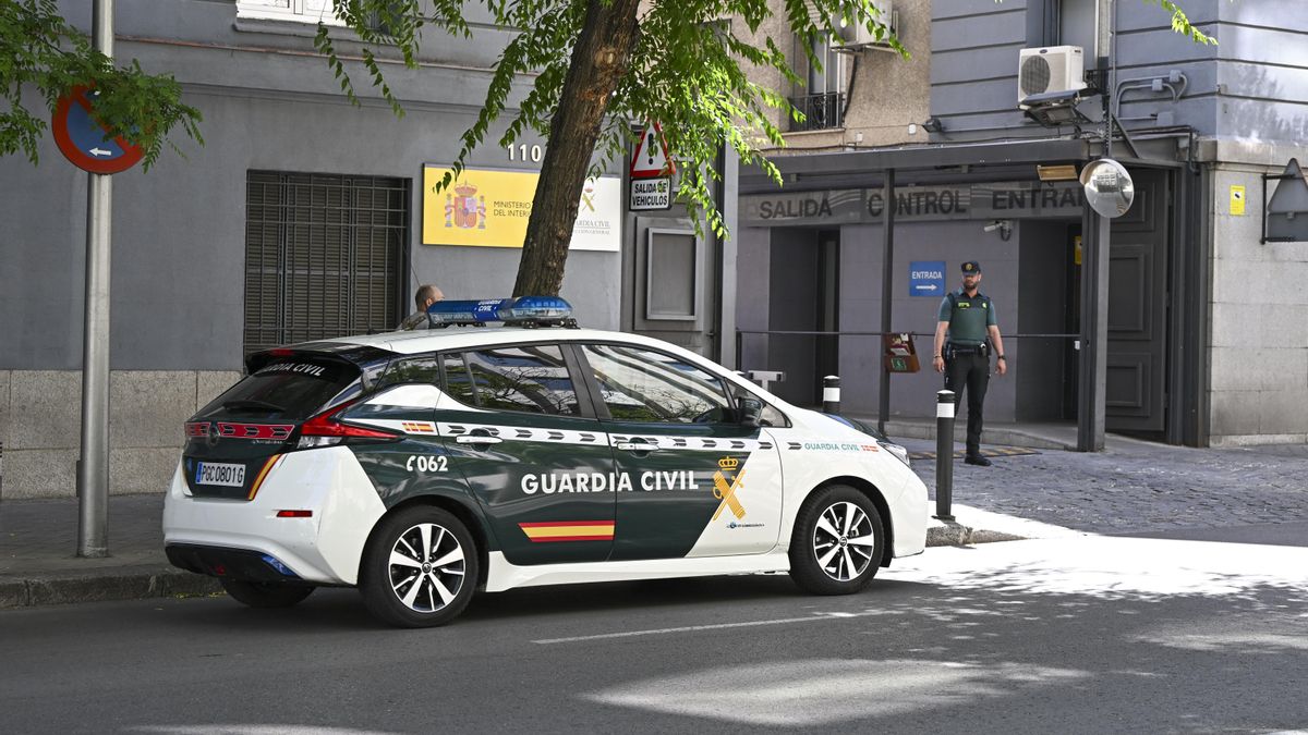 El teniente coronel Balas interroga a dos generales que sufrieron una investigación por filtraciones que hizo Ábalos