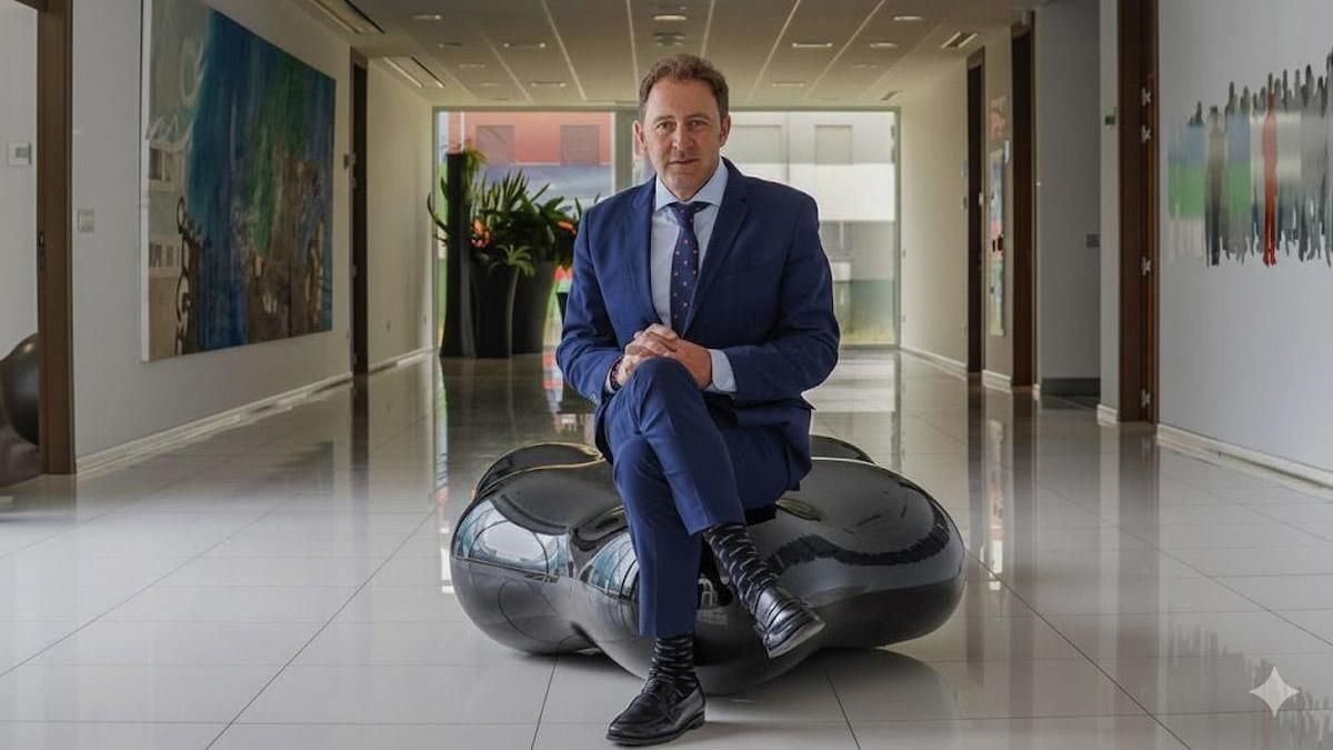 El grupo de debate filosófico de León reflexiona este lunes con Tomás Castro sobre valores de empresa en el capitalismo