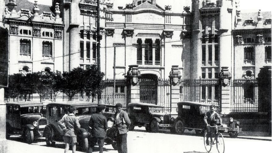 El origen, desarrollo y dificultades  de la enseñanza pública en León