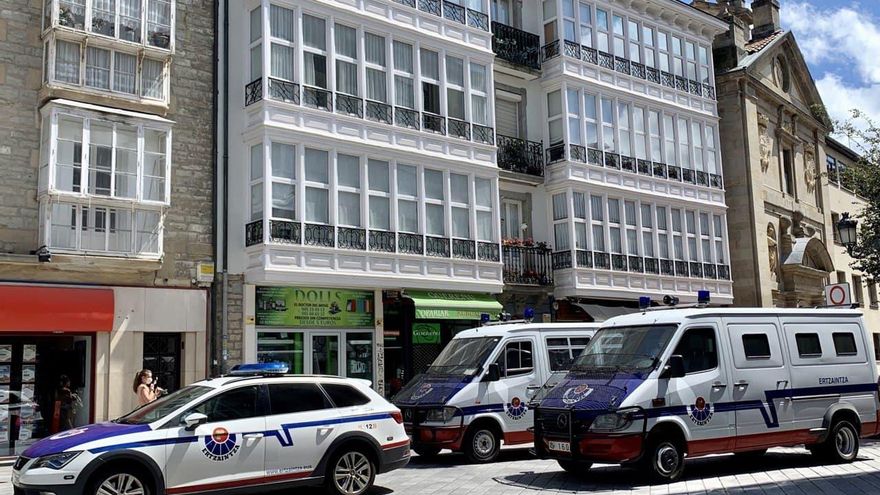 Denuncian que un ertzaina que salió con graves lesiones de una actuación se quedará con una pensión del 55%
