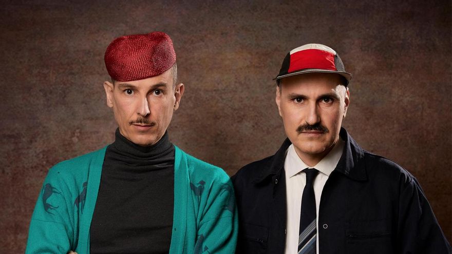 Buscar archivos expiatorios, un concierto en la playa, gritar amor y otros planes para sobrellevar la ola de calor