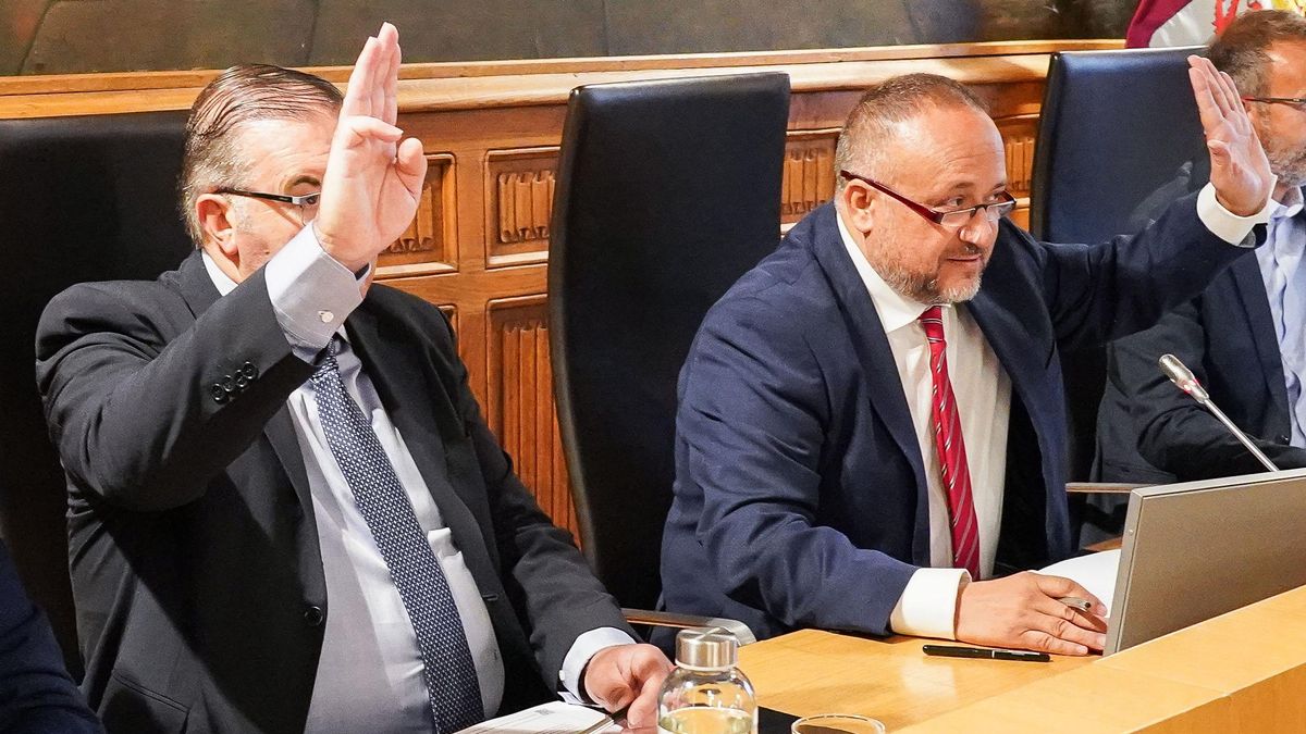 El PP reclama al presidente de la Diputación que le pregunte a Puente por la bajada de la licitación del Estado en León