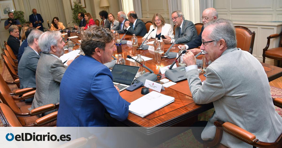 La presidenta y un vocal de Sumar votan con el bloque conservador el nuevo reparto de comisiones del Poder Judicial