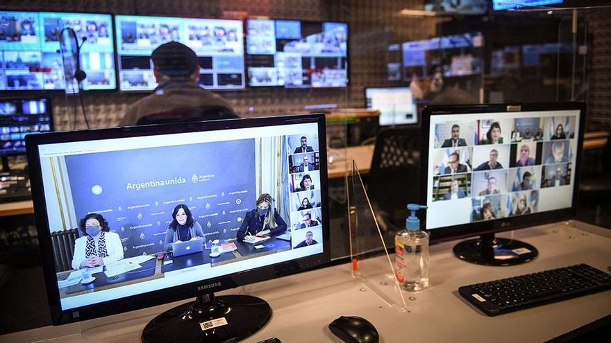 Vilma Ibarra justificó el DNU por las vacunas: "Hay necesidad y urgencia"