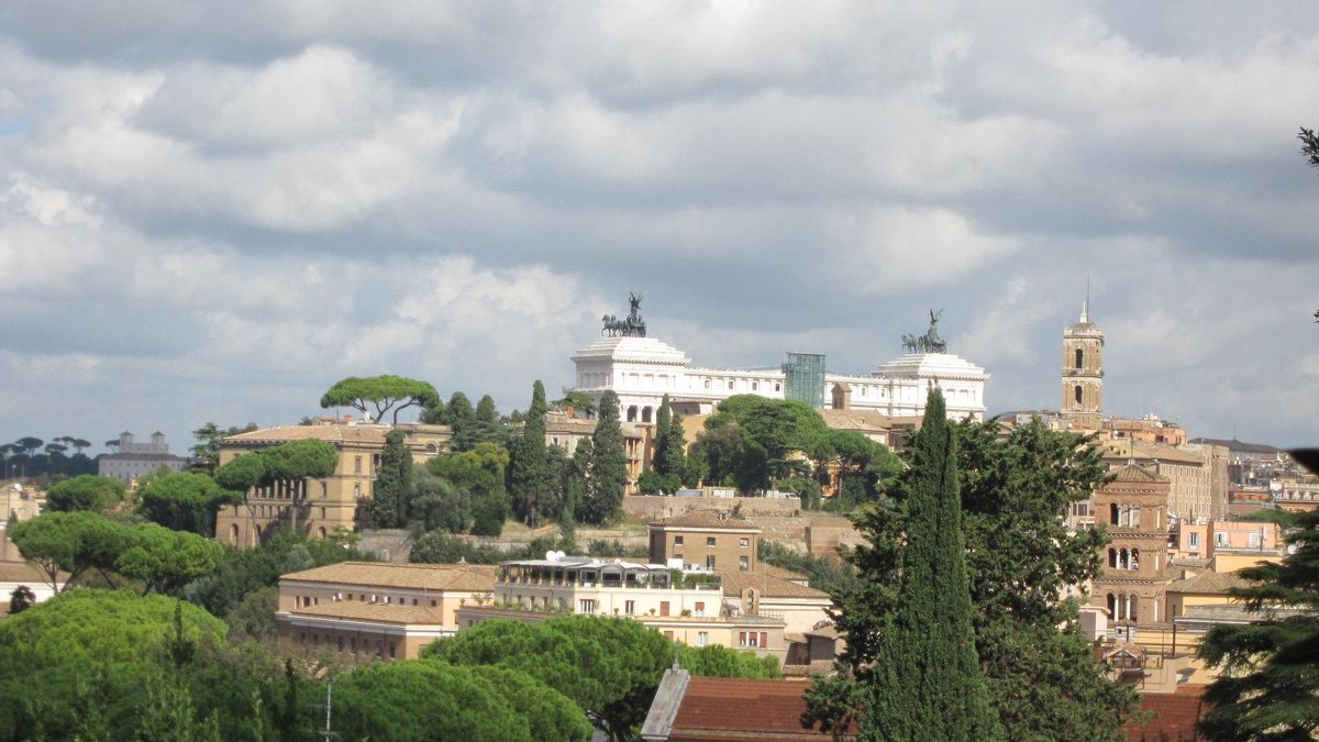 El Palatino y el Capitolino desde el Jardín de los Naranjos.