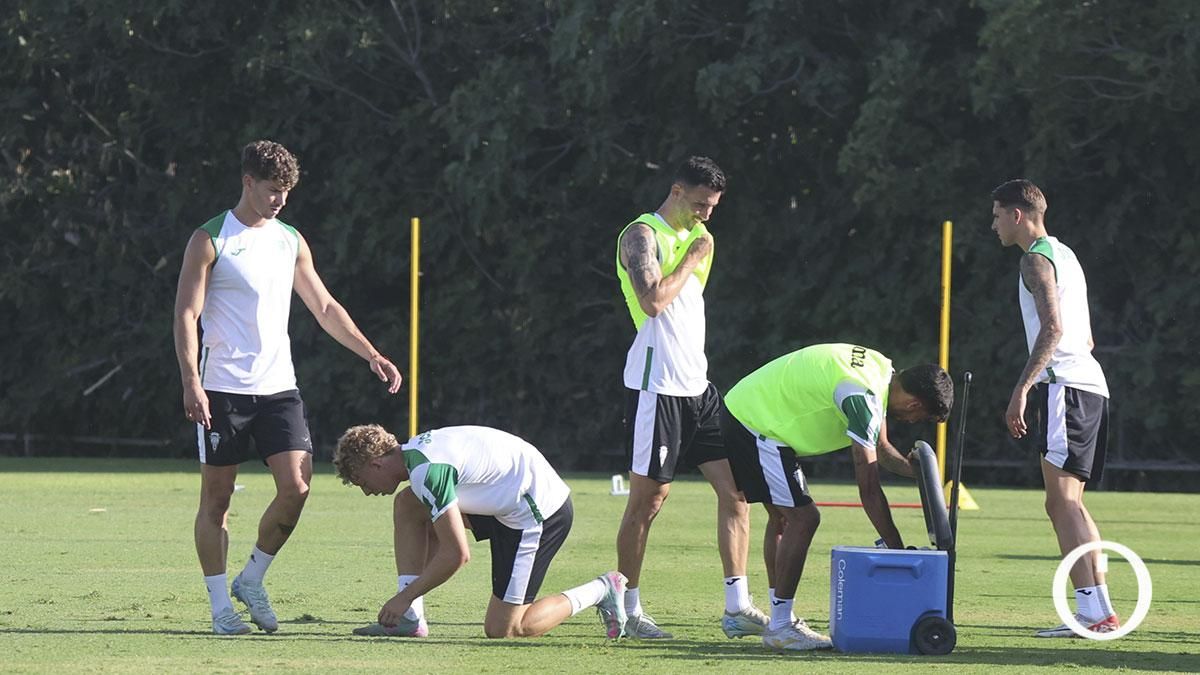 Entrenamiento del Córdoba CF en la Ciudad Deportiva