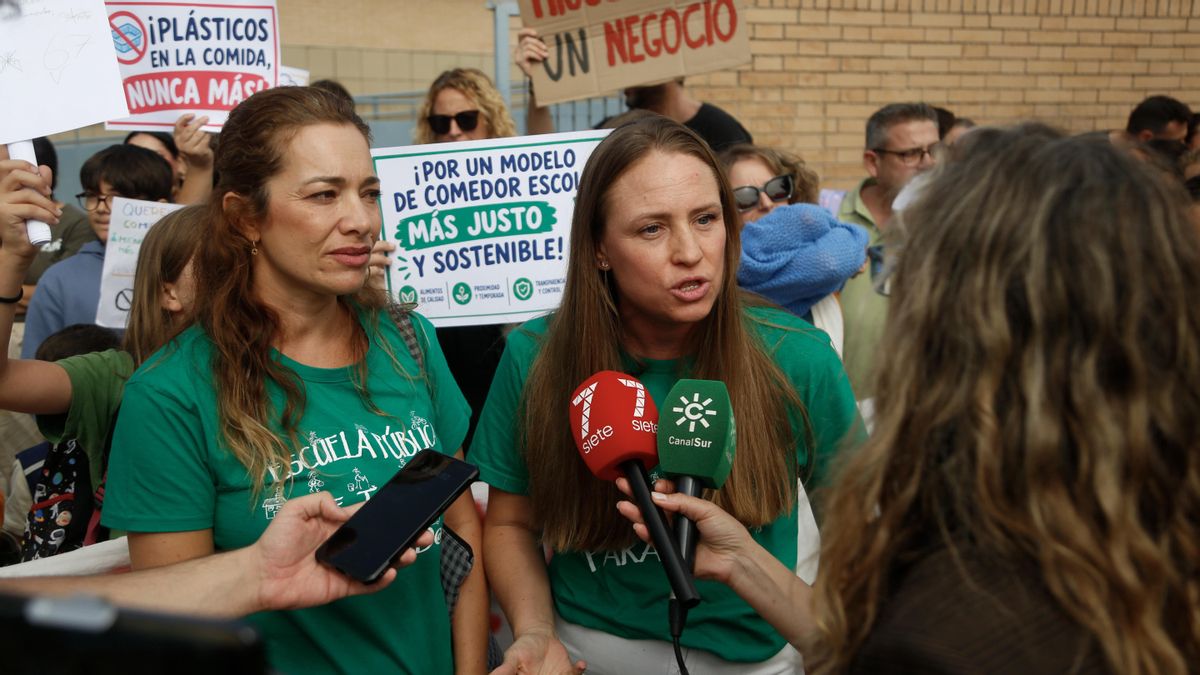 Protesta por el comedor en el CEIP Noreña de Córdoba