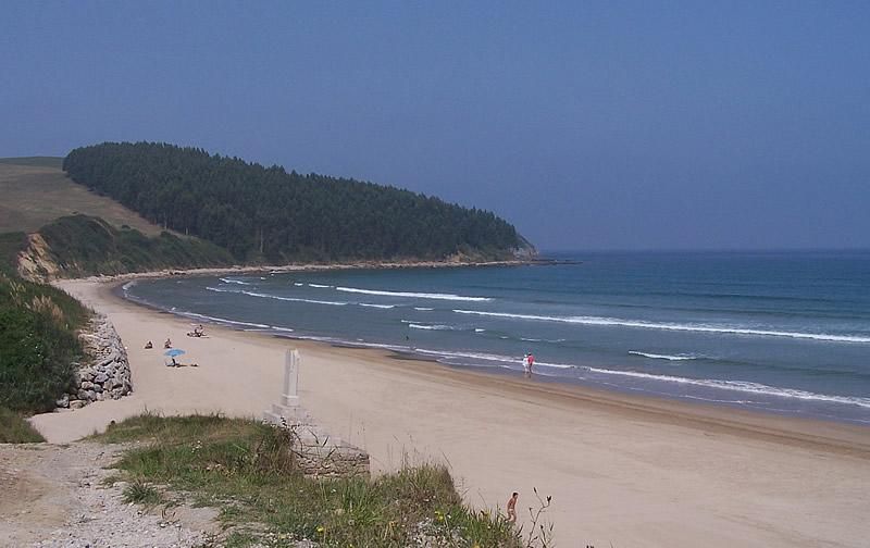 Playa de Oyambre.