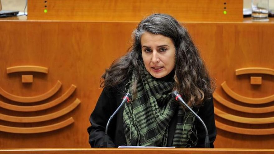 La portavoz de Unidas por Extremadura denuncia ante la Policía a una diputada del PP por amenazas