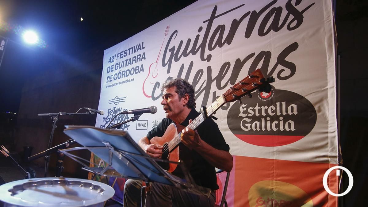 Homenaje a Antonio Gala en Guitarras Callejeras