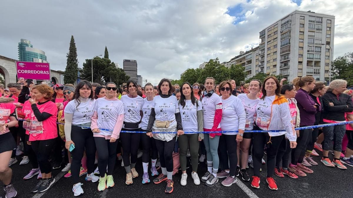Afectadas por el accidente de Adamuz, este domingo en la Carrera de la Mujer en Madrid.