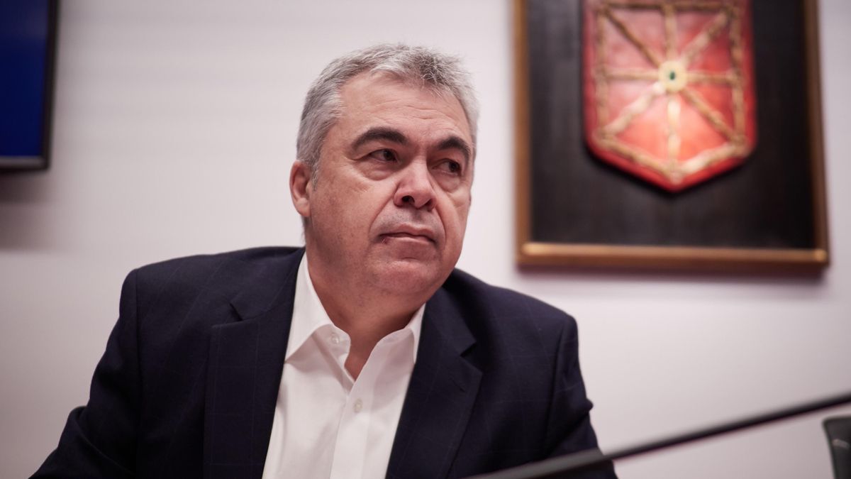 Un correo incautado por la UCO acredita que Santos Cerdán pidió que el PSOE pagase viajes a Leire Díez: "Es orden directa, no sé más"