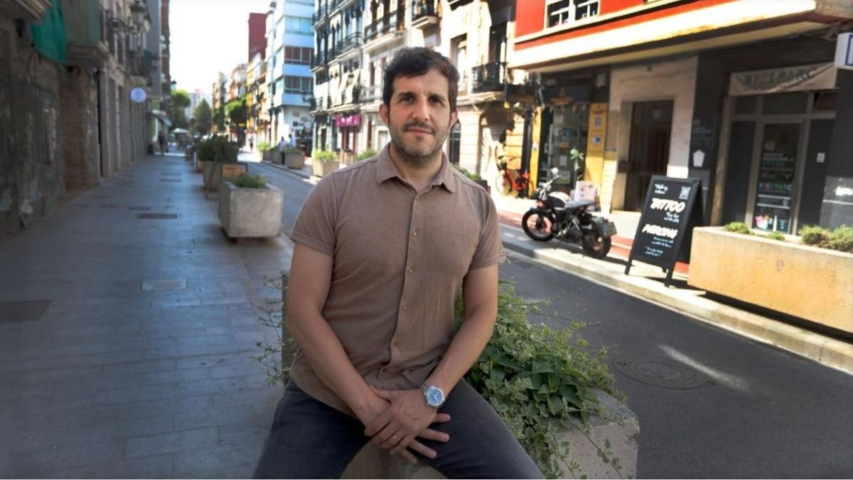 El periodista Sergi Pitarch, autor de 'Las horas del caos'.