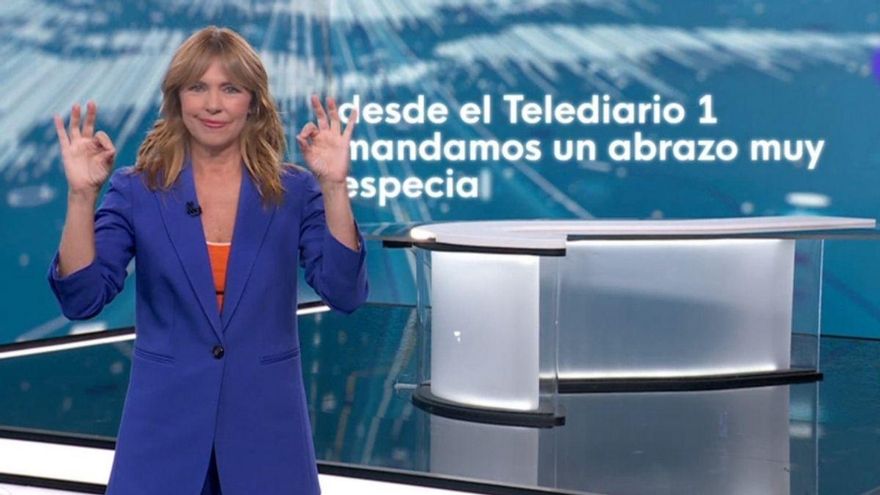 RTVE visibiliza la lengua de signos con una iniciativa que unió a rostros como Alejandra Herranz o Silvia Intxaurrondo
