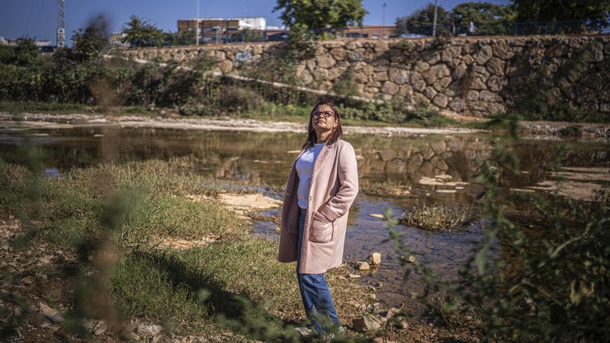 Migrants regularized by dana fear losing their papers in a few months: "For us everything is more difficult"