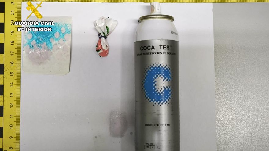 La Guardia Civil detiene 'in fraganti' a una persona durante un pase de droga en Icod de los Vinos