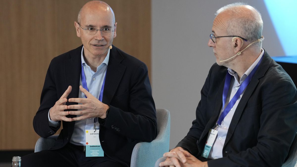 Jordi Sánchez, CEO de Bayer, y Miquel Balcells, director médico de Amgen