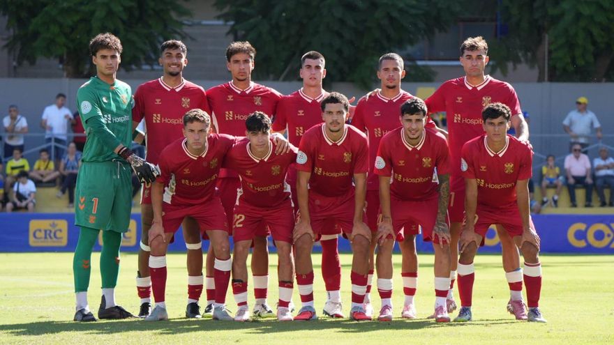 El Tenerife B visita al único invicto de su grupo