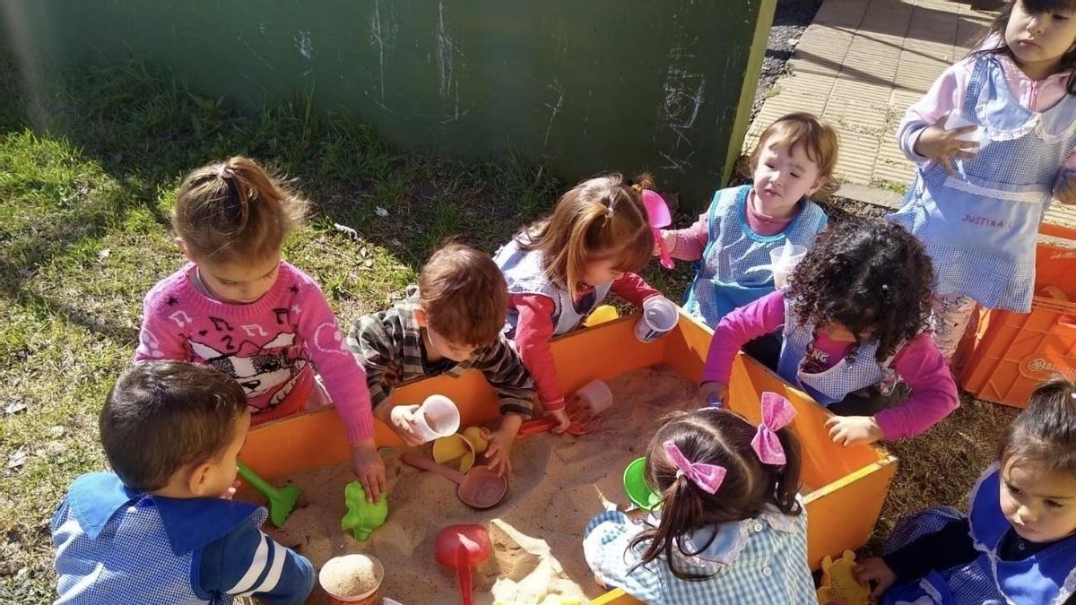 Menos nacimientos, más vacantes: el jardín de infantes podría alcanzar cobertura plena en 2027