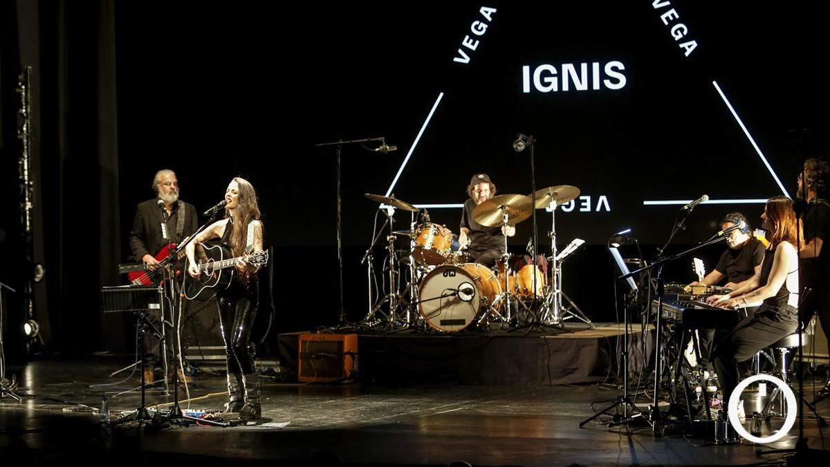 Concierto de Vega en el Festival de la Guitarra, en imágenes