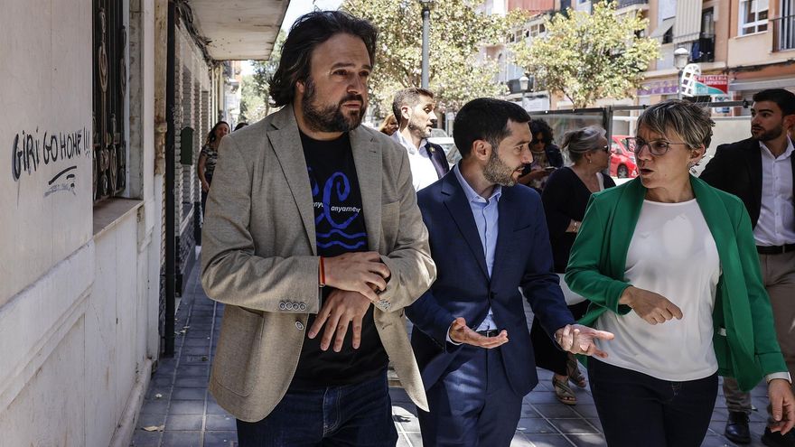 Bustinduy y vecinos del Cabanyal claman contra la "invasión" de pisos turísticos