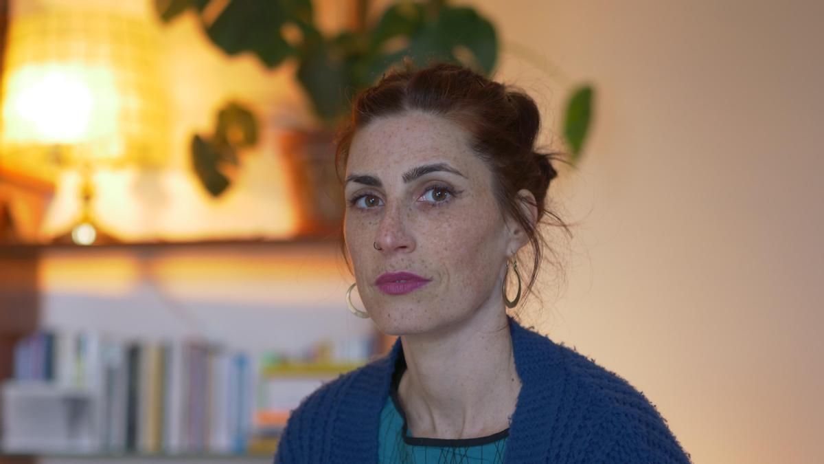 La actriz y escritora Miriam Garlo publica su primera novela, 'Volar con un ala rota'