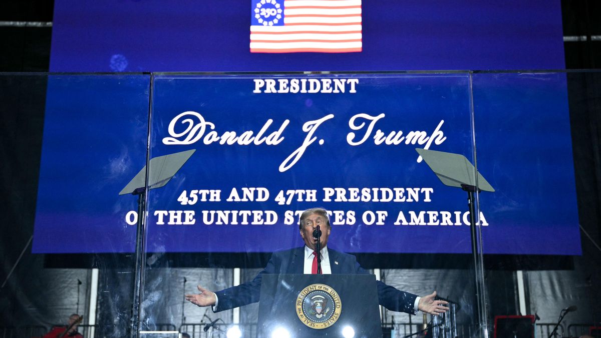 “Cada día de mi mandato es una victoria histórica”: Trump convierte los fastos del 250 aniversario en una fiesta sobre sí mismo