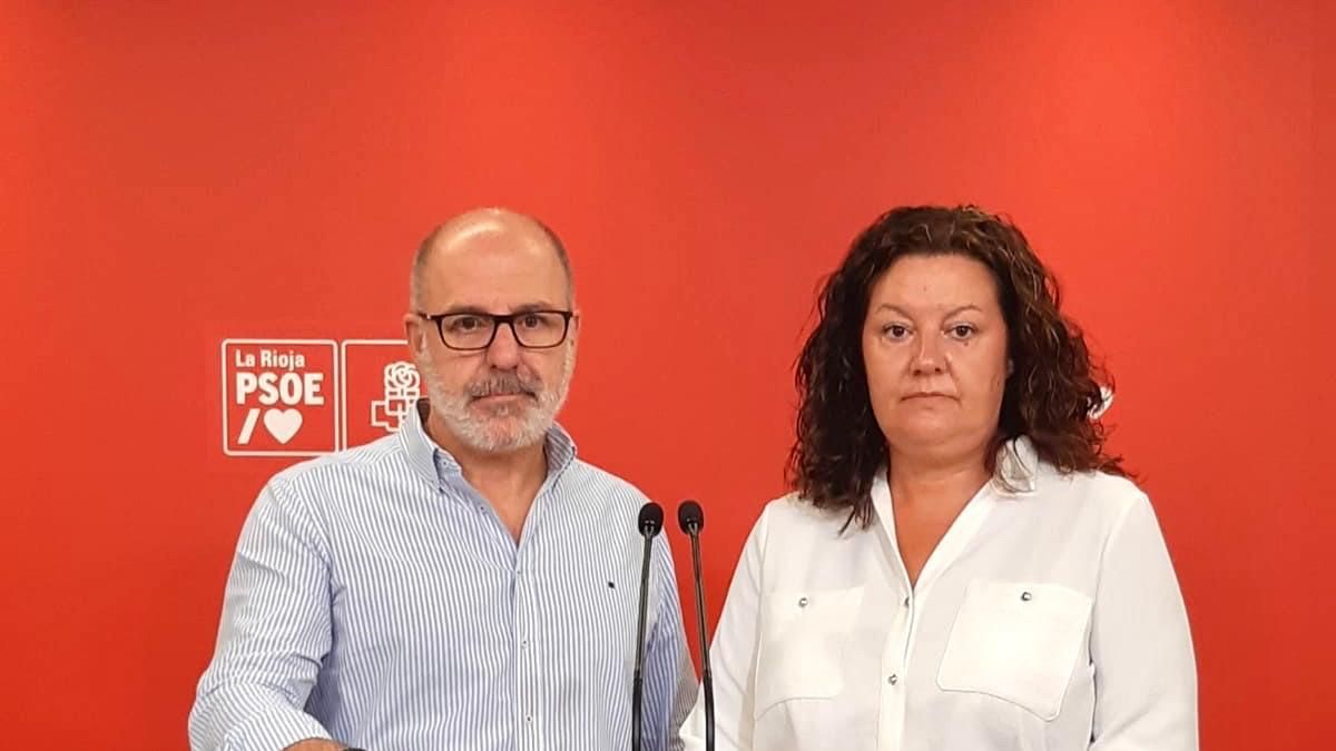 Legarra y Espinosa en rueda de prensa