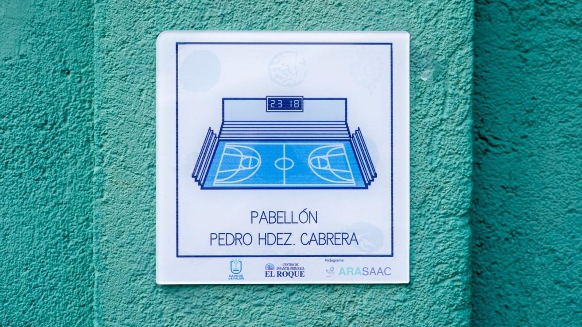 Pictograma en el Pabellón Pedro Hernández Cabrera.