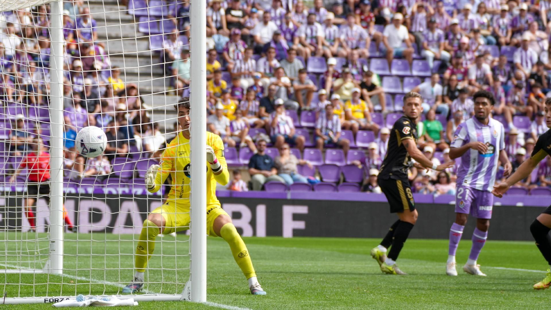 El Real Valladolid-Córdoba CF, en imágenes
