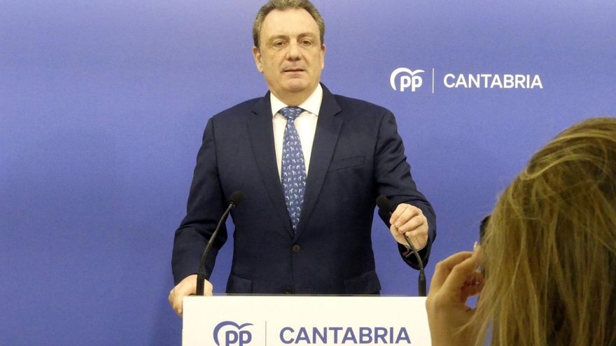 El diputado cántabro Félix de las Cuevas