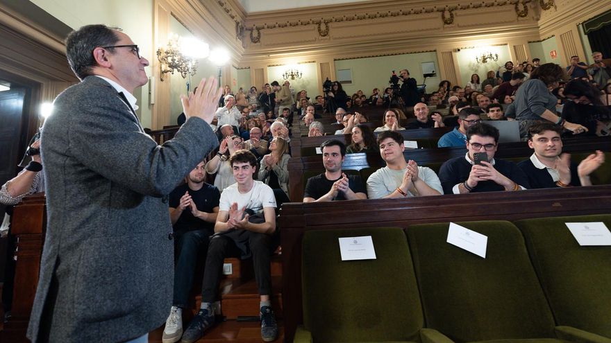 Juan Luis Gandía gana las elecciones al Rectorado de la Universitat de València