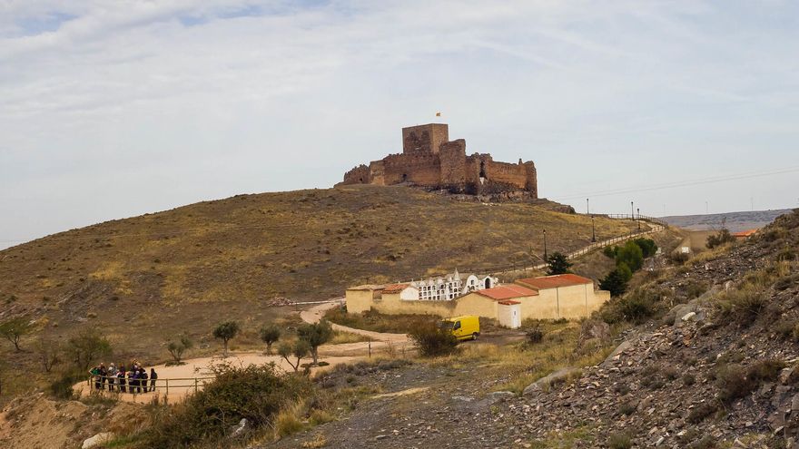 Perfiles austeros del Castillo de Trasmoz.