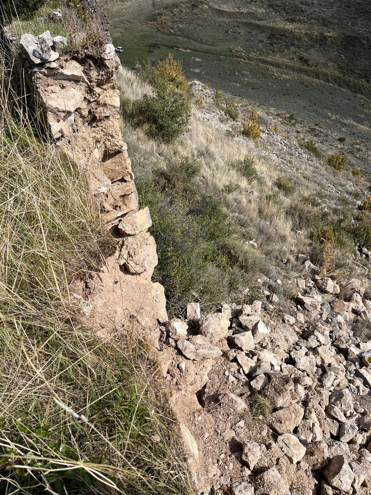 Desprendimiento en el castillo de Jubera