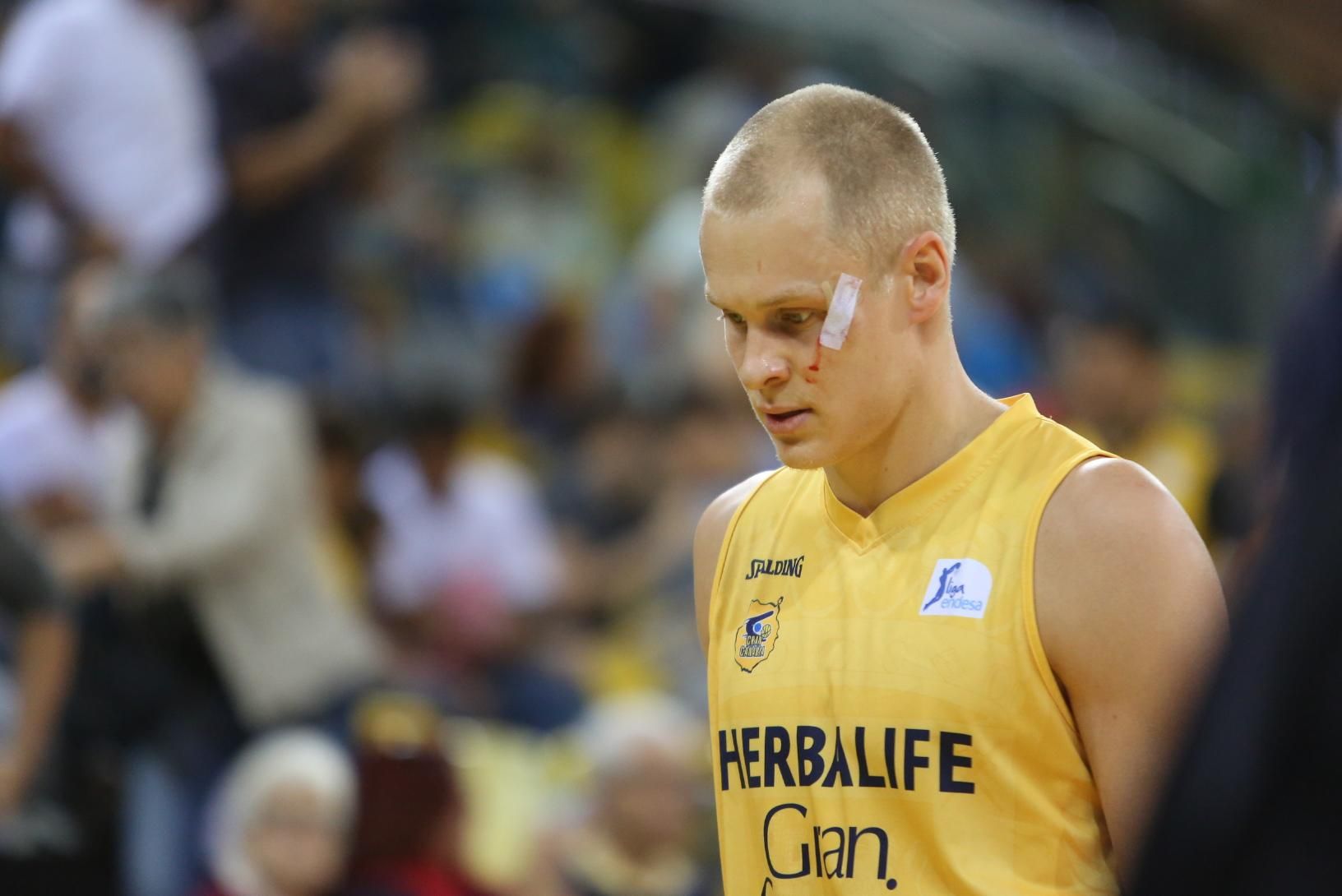 Imágenes del partido entre el Herbalife Gran Canaria y el Morabanc Andorra. (Alejandro Ramos).
