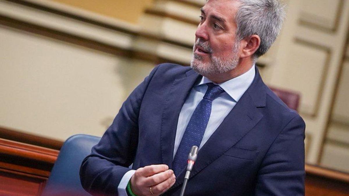Archivo - El presidente de Canarias, Fernando Clavijo