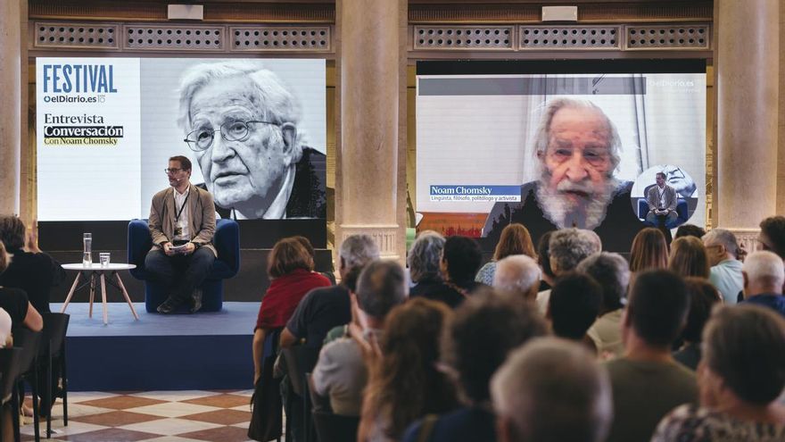 Noam Chomsky: “La invasión de Ucrania metió a Europa en el bolsillo de EEUU y la subordinó a Washington”