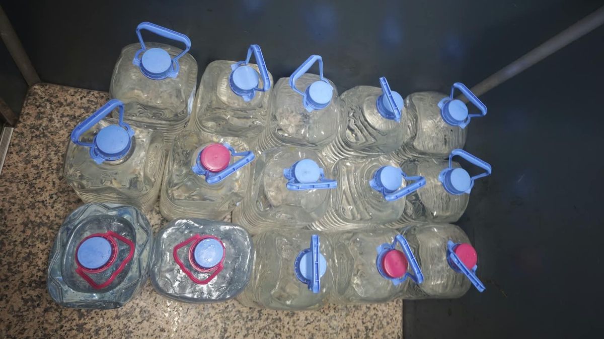 Sin agua en pleno verano: vecinos de Santa Cruz de Tenerife sufren cortes y falta de presión desde hace meses
