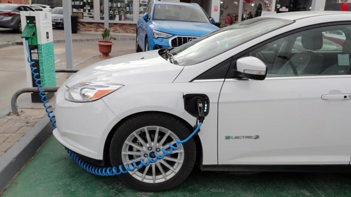 Egipto en el lento pero decidido camino hacia la movilidad eléctrica