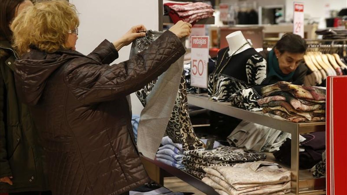 El paro aumentó en diciembre en 699 personas pese a la campaña de navidad.