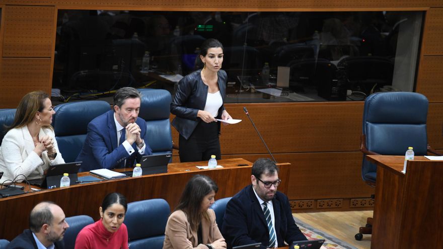 La portavoz de Vox en la Asamblea de Madrid, Rocío Monasterio, interviene durante un pleno en la Asamblea de Madrid. Archivo.