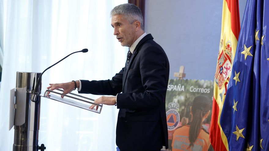 Marlaska: No hay preocupación extraordinaria por la avalancha de inmigrantes