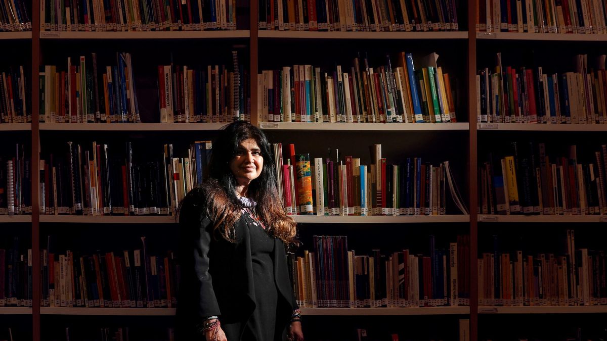 Un tribunal confirma que "no fueron vejatorias" las críticas de Lucía Etxebarría contra una activista LGTBI en Canarias