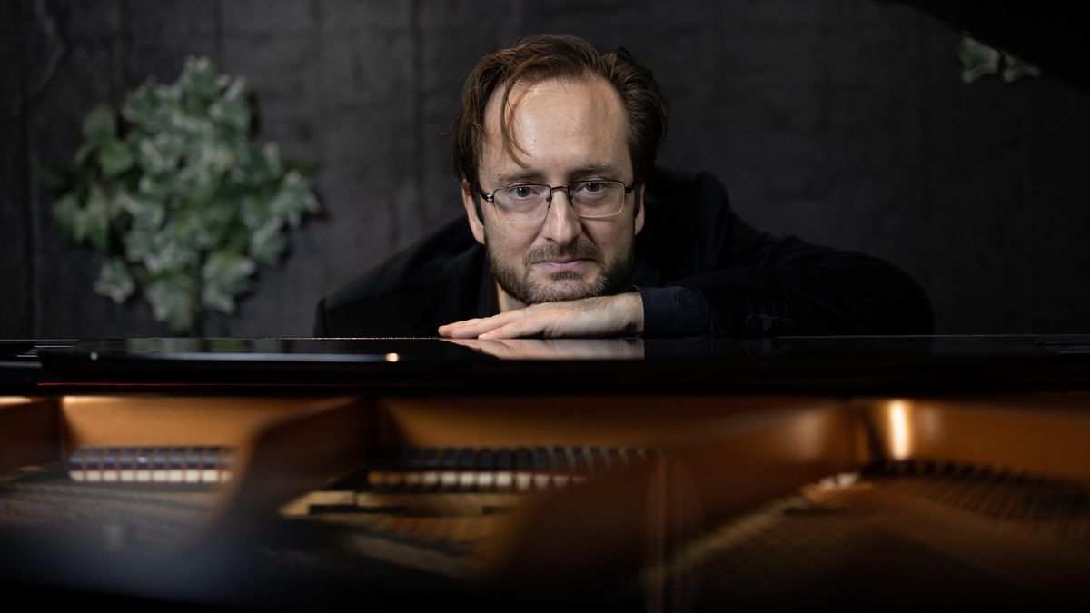 Manuel López