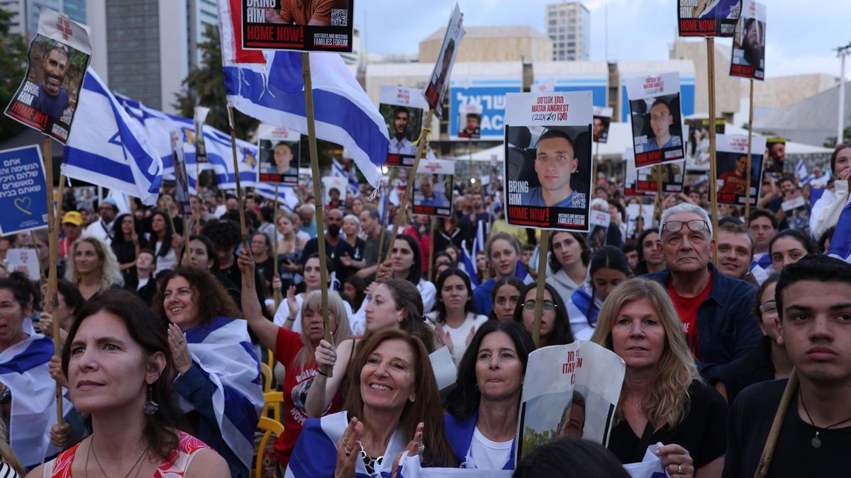 Hamás empieza a liberar a los primeros rehenes israelíes tres días después del alto el fuego en Gaza