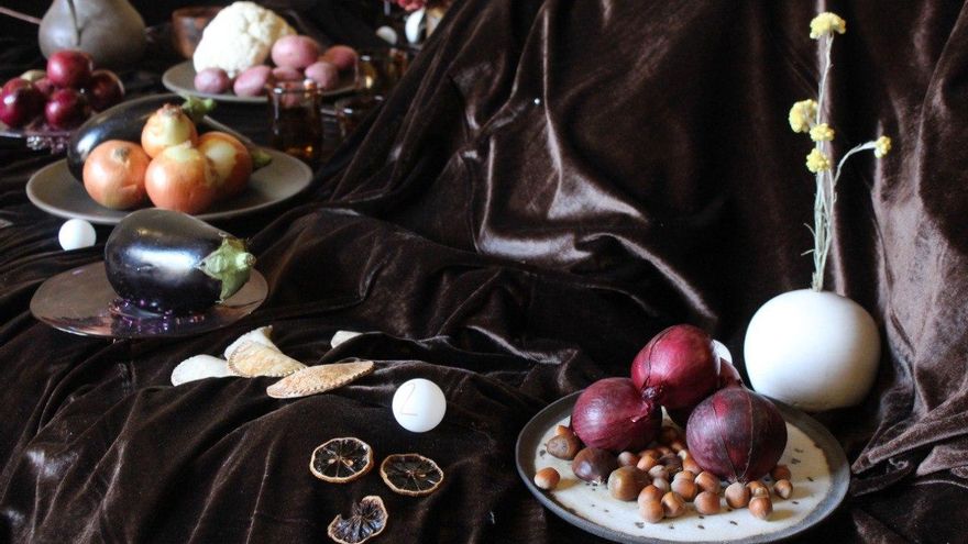 La abundancia de la mesa navideña y la celebración del matriarcado en un palacio del siglo XIV de Toledo