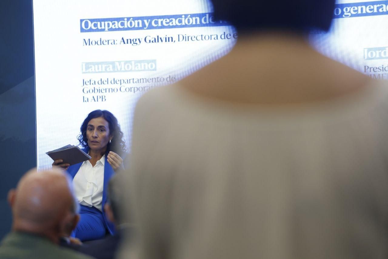 Laura Molano, jefa del departamento de Gobierno Corporativo de la APB