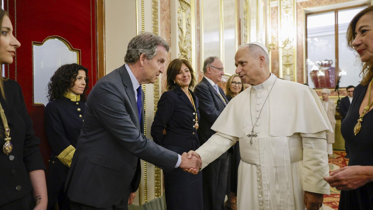 El Papa, los fariseos y el móvil que llegó volando