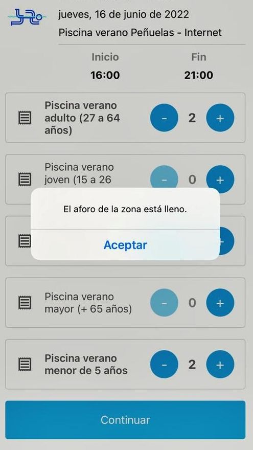 Intento de compra de entradas para la piscina de Peñuelas este miércoles a las 15.06