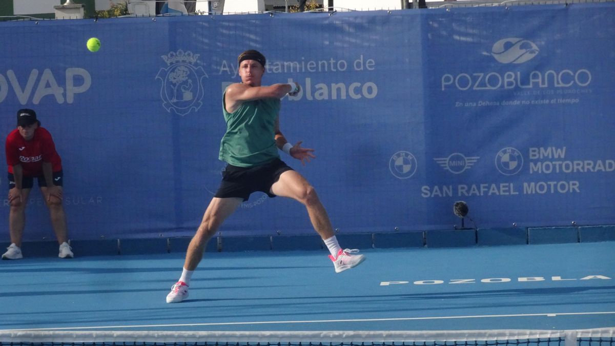 Ivashka, en un lance de la semifinal individual